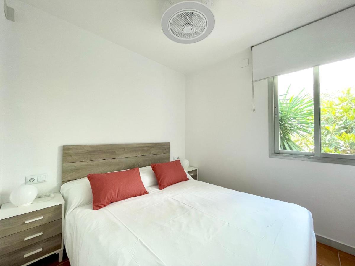 Appartamento Luminoso Frente Al Mar Con Piscina *